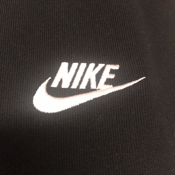 Nike Athleisure/Athletic Dress, NWT! - Picture 3 of 10